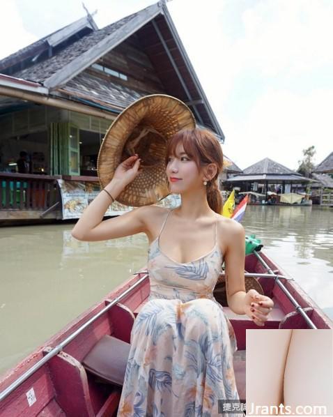 Hot girl Facebook mới “Rui Chenghe” ngực đẹp, eo thon, mông trái đào có thân hình đẹp quá hôi (30P) - Ảnh 10