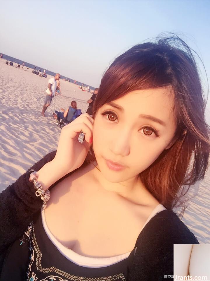 Cô gái gợi cảm siêu gợi cảm 32E ~ Huang Rongan (Xiao Rong) ~ Chiếc váy vải tuyn rỗng lộ hết rãnh sâu và siêu hot (33P) - Ảnh 13