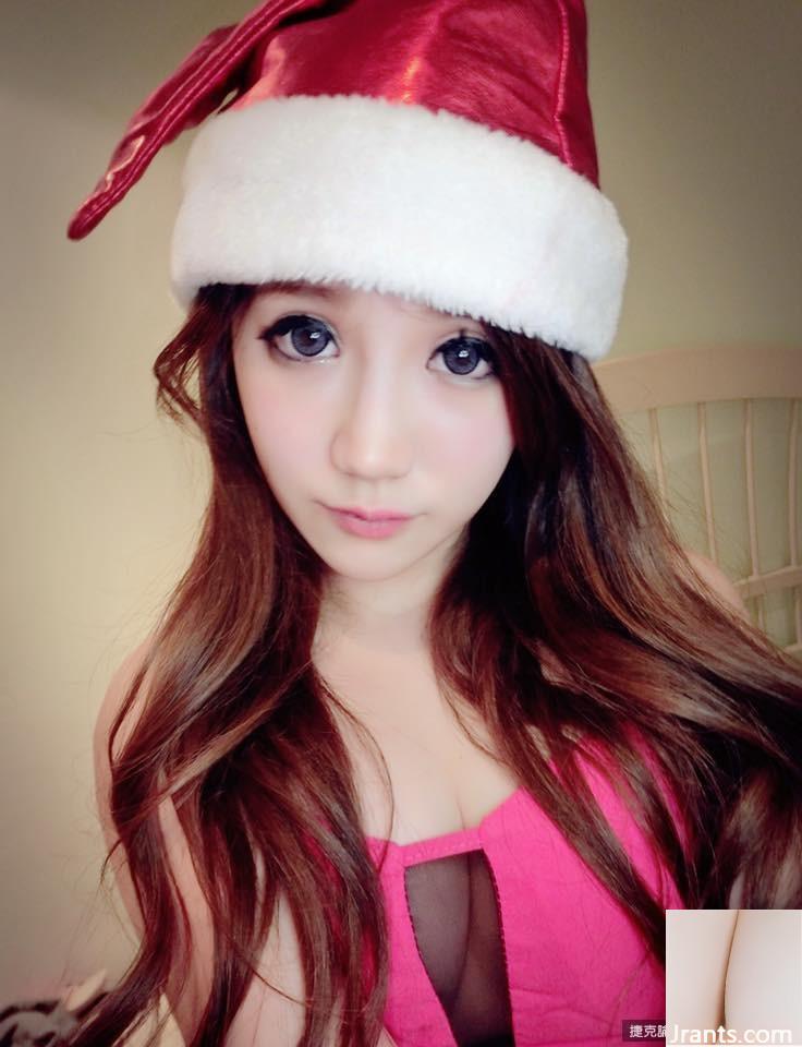 Cô gái gợi cảm siêu gợi cảm 32E ~ Huang Rongan (Xiao Rong) ~ Chiếc váy vải tuyn rỗng lộ hết rãnh sâu và siêu hot (33P) - Ảnh 26