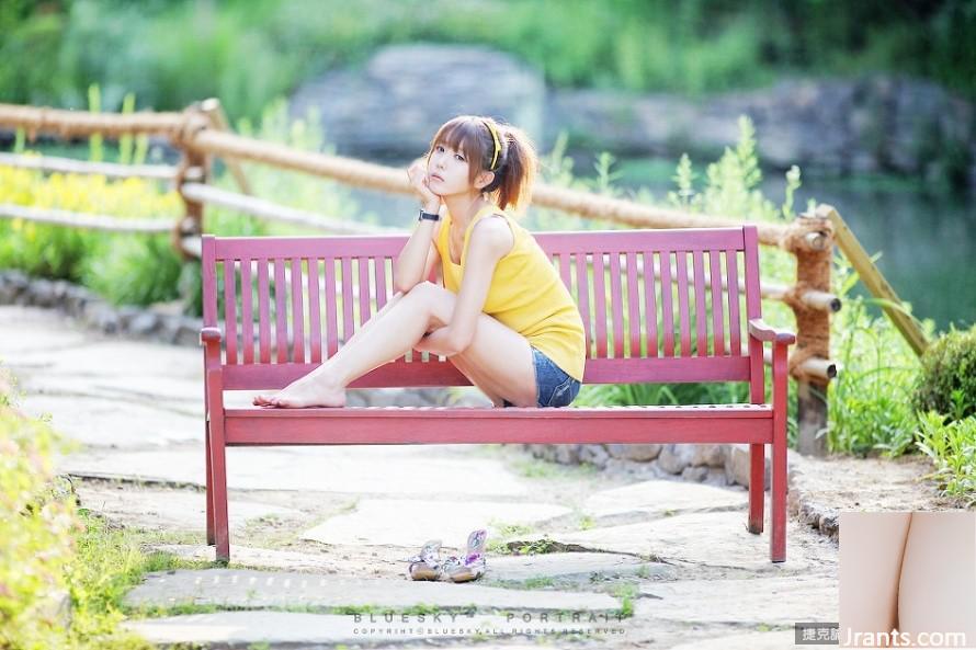 Người đẹp Xu Yunmei trong trang phục vàng (33P) - Ảnh 3