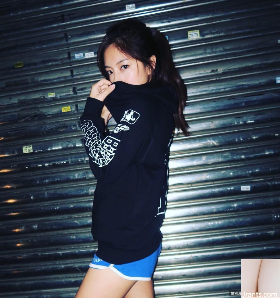 TOYOTA trưng bày nữ thần bắn súng ~Nono Wan Yun ~ ngực khủng khoe ngực trễ nải (31P) - Ảnh 17