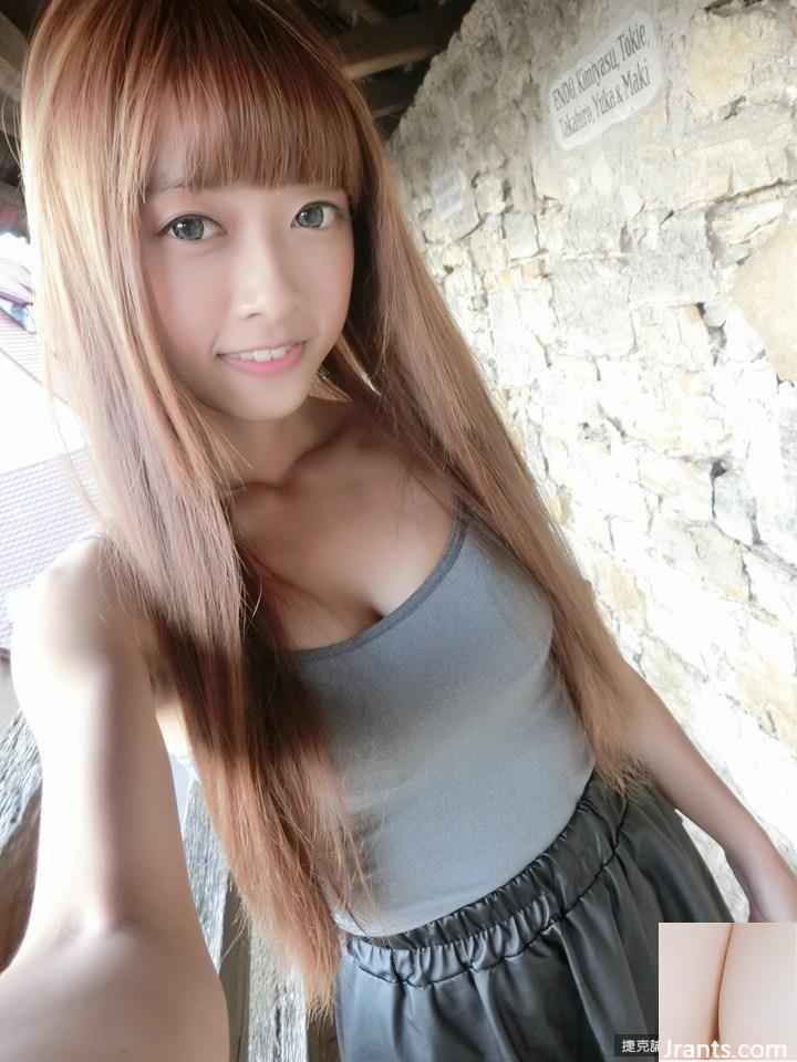 Áo tắm Teddy Chief lộ hàng ở Nam bán cầu màu hồng (14P) - Ảnh 2