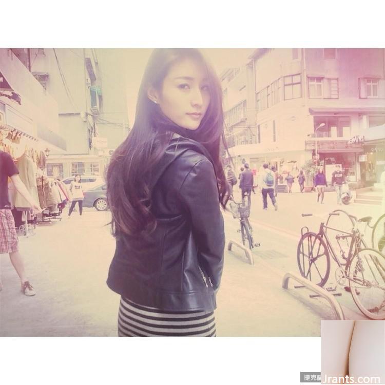 Hot girl cúp C D”~Lin Peipei~Bộ đồ ngủ cắt sâu gợi cảm và selfie trên giường với dáng chuẩn khiến người ta chảy nước dãi mũi (37P) - Ảnh 34