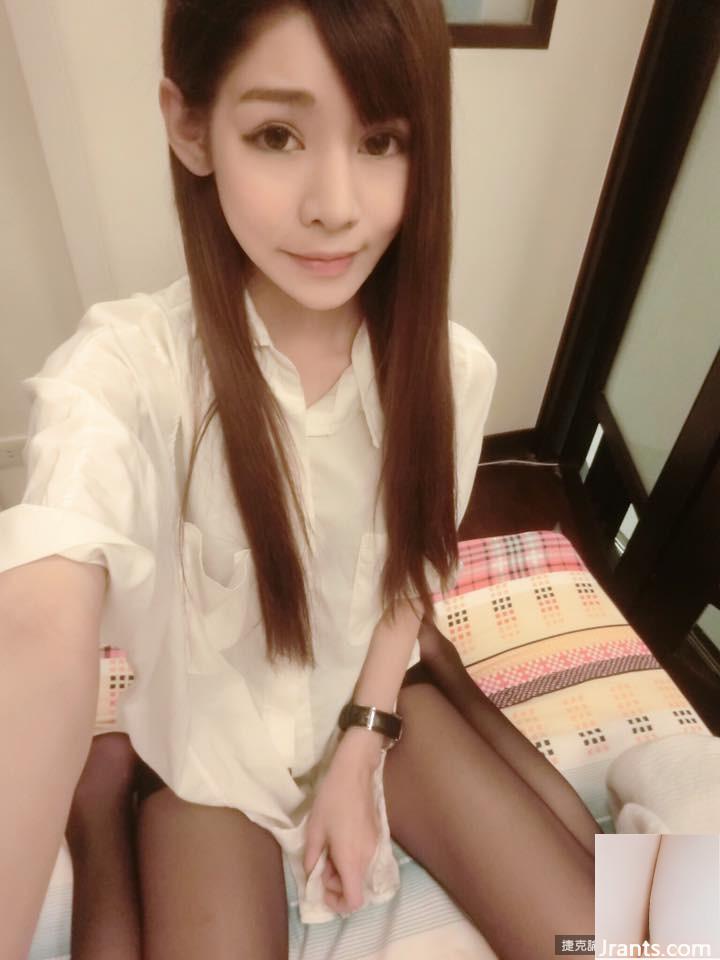 Làn da trắng ngần 32C, eo thon và gầy Madou~Sun Taoni~Tulle shot studio gợi cảm (21P)