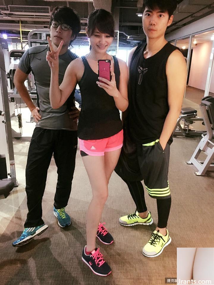 Lin Yuru Annie Lin ~ Hiếm khi thay đồ bikini gợi cảm với cánh tay trống rỗng (35P) - Ảnh 18