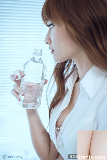 Lin Yuru Annie Lin ~ Hiếm khi thay đồ bikini gợi cảm với cánh tay trống rỗng (35P) - Ảnh 2