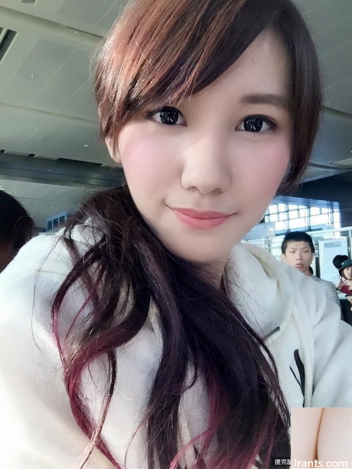 Người còn nguy hiểm hơn ô tô! Gái đẹp Carly chia sẻ ảnh gợi cảm (19P) - Ảnh 6