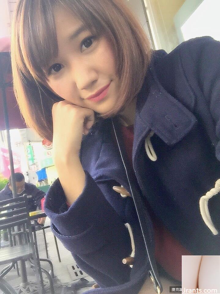 Người còn nguy hiểm hơn ô tô! Gái đẹp Carly chia sẻ ảnh gợi cảm (19P) - Ảnh 7