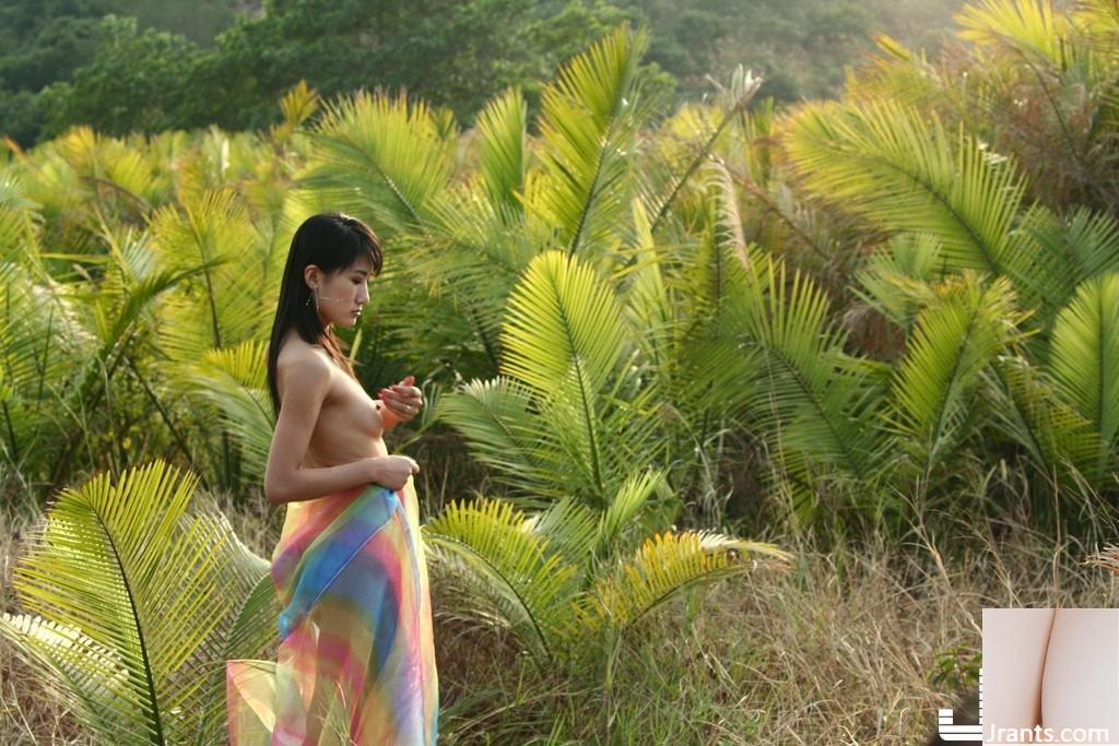 (Bộ sưu tập người mẫu Trung Quốc) Phần dưới của người mẫu Trung Quốc Maomao của một phụ nữ đã có chồng được chụp ảnh riêng tư ngoài trời ở quy mô trung bình (62P) - Ảnh 49