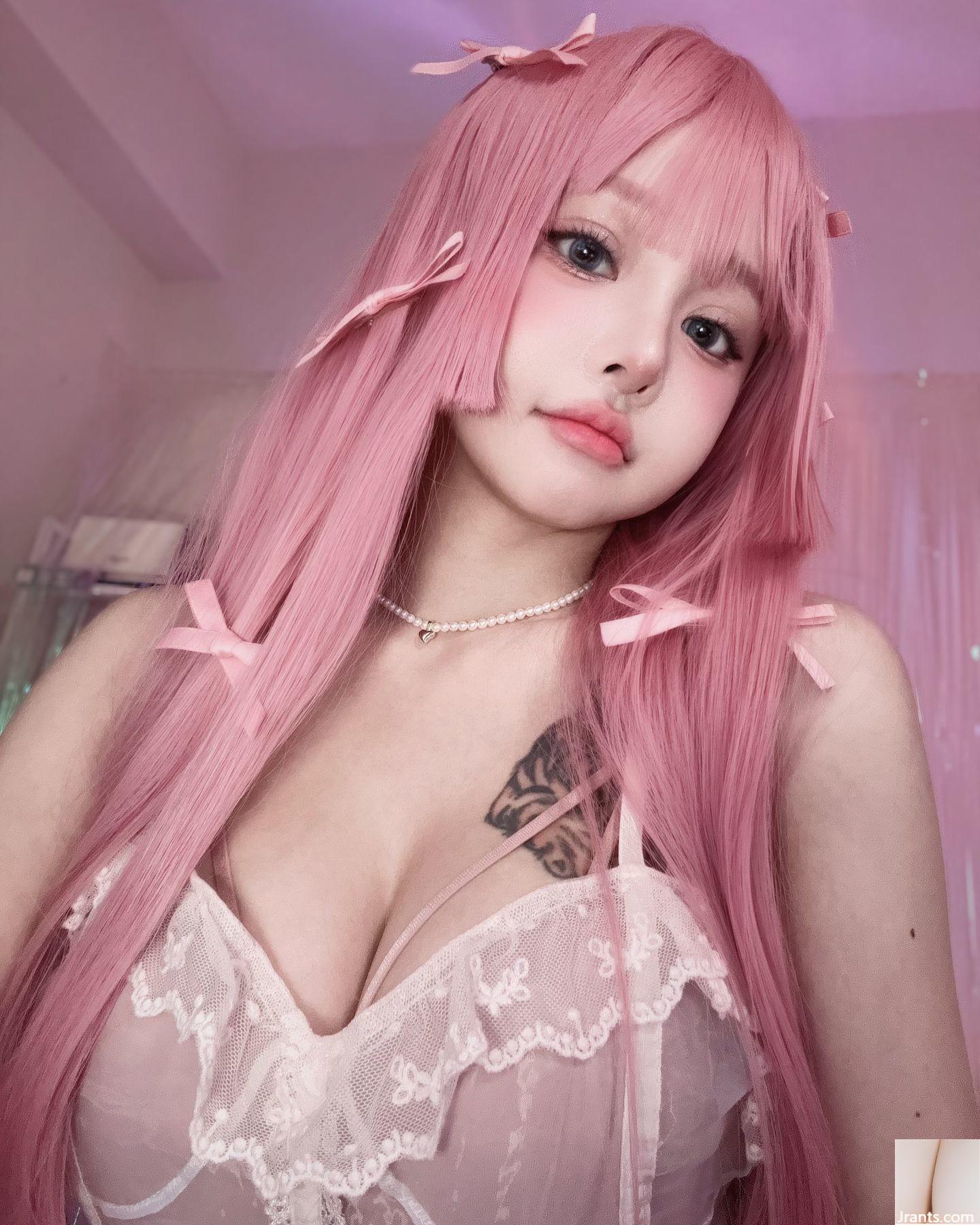 Wang Yiting” Ngoại hình của búp bê ngọt ngào đến mức khiến người ta yêu ngay lập tức (10P)