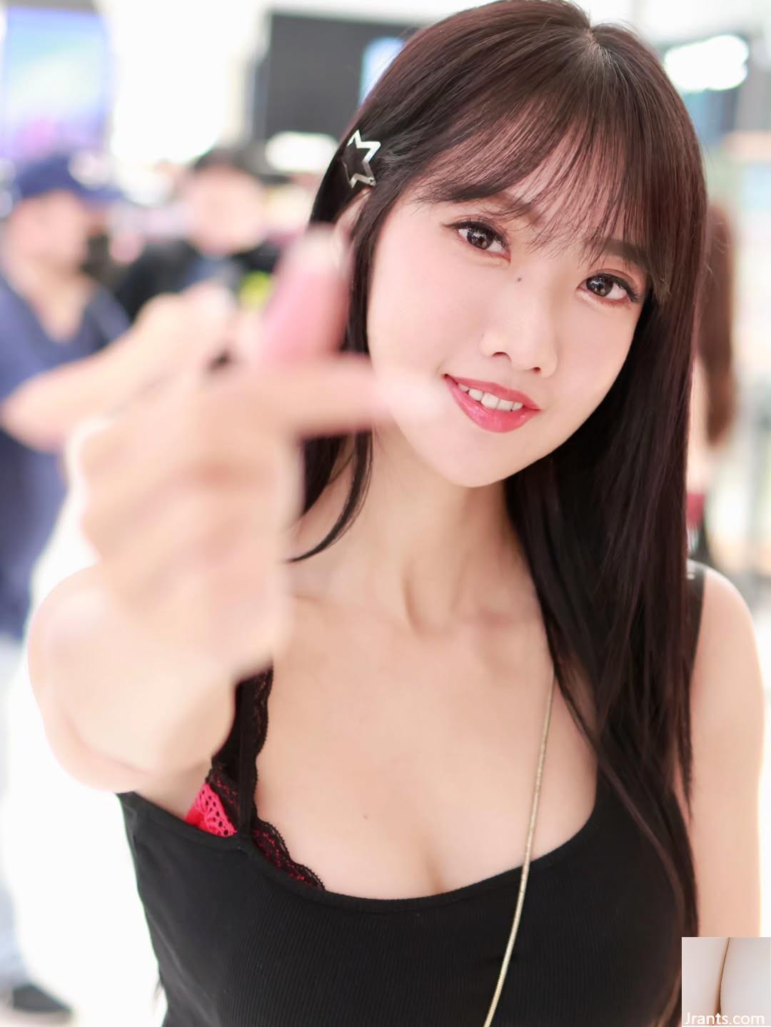 “Roxy Yang Yang Ruoxin” có khí chất ngọt ngào pha chút gợi cảm và quyến rũ (10P) - Ảnh 8