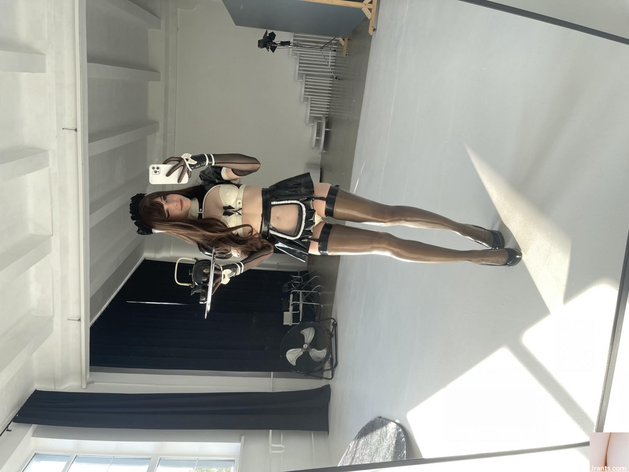 Người Giúp Việc Cao Su Kẹo Bóng (75P) - Ảnh 72