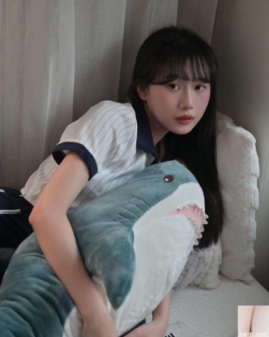 Đôi chân và vẻ đẹp nóng bỏng khó cưỡng của “Jin Xia” (10P) - Ảnh 6