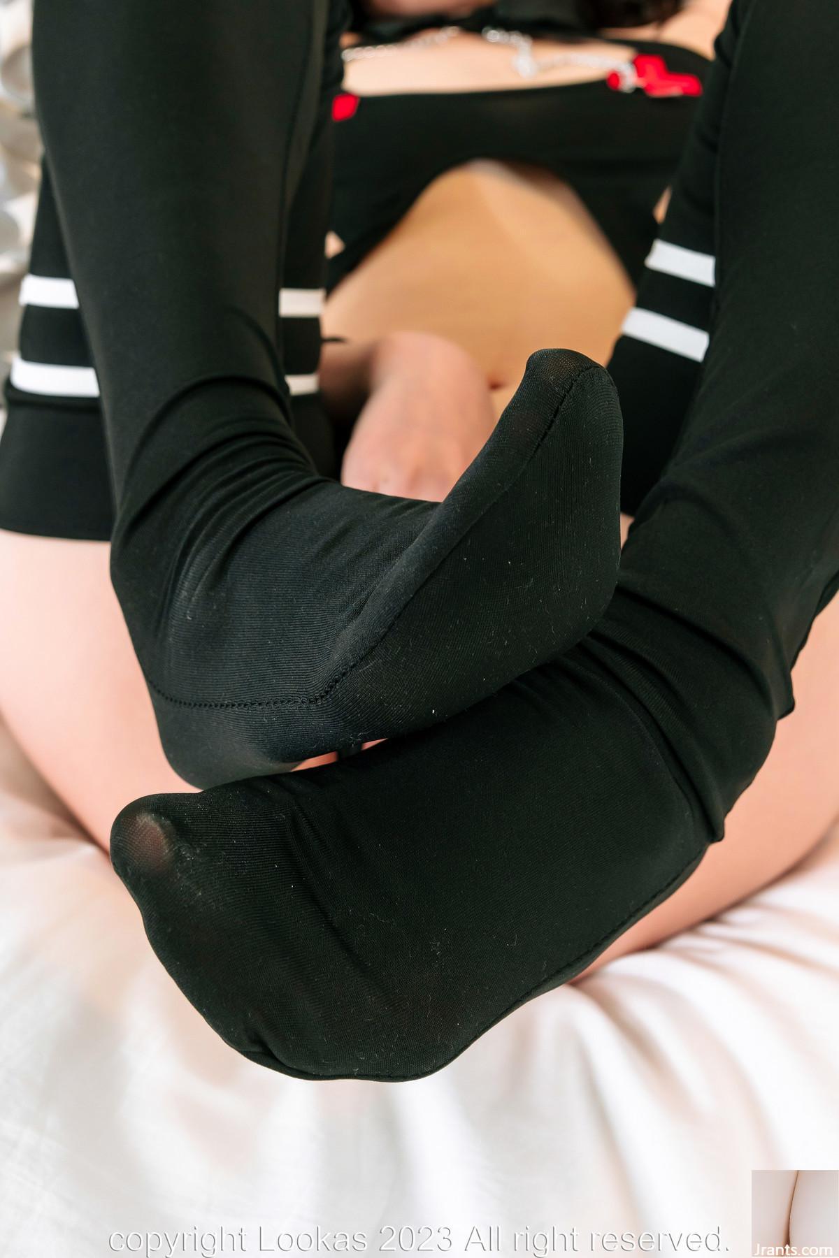 (RISA 2/}) Cô nàng thỏ toát lên vẻ quyến rũ và đường cong cơ thể quá phản khoa học (34P) - Ảnh 19