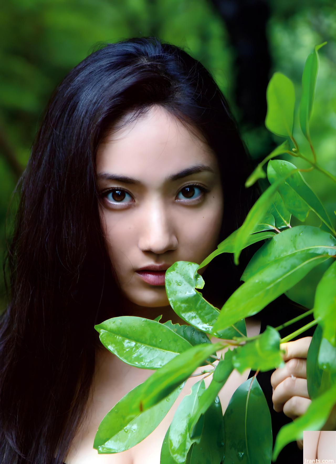 (Saaya) Phong cách châu Âu đầy đặn và to lớn đầy đặn đến mức không thể giữ được nữa (31P)