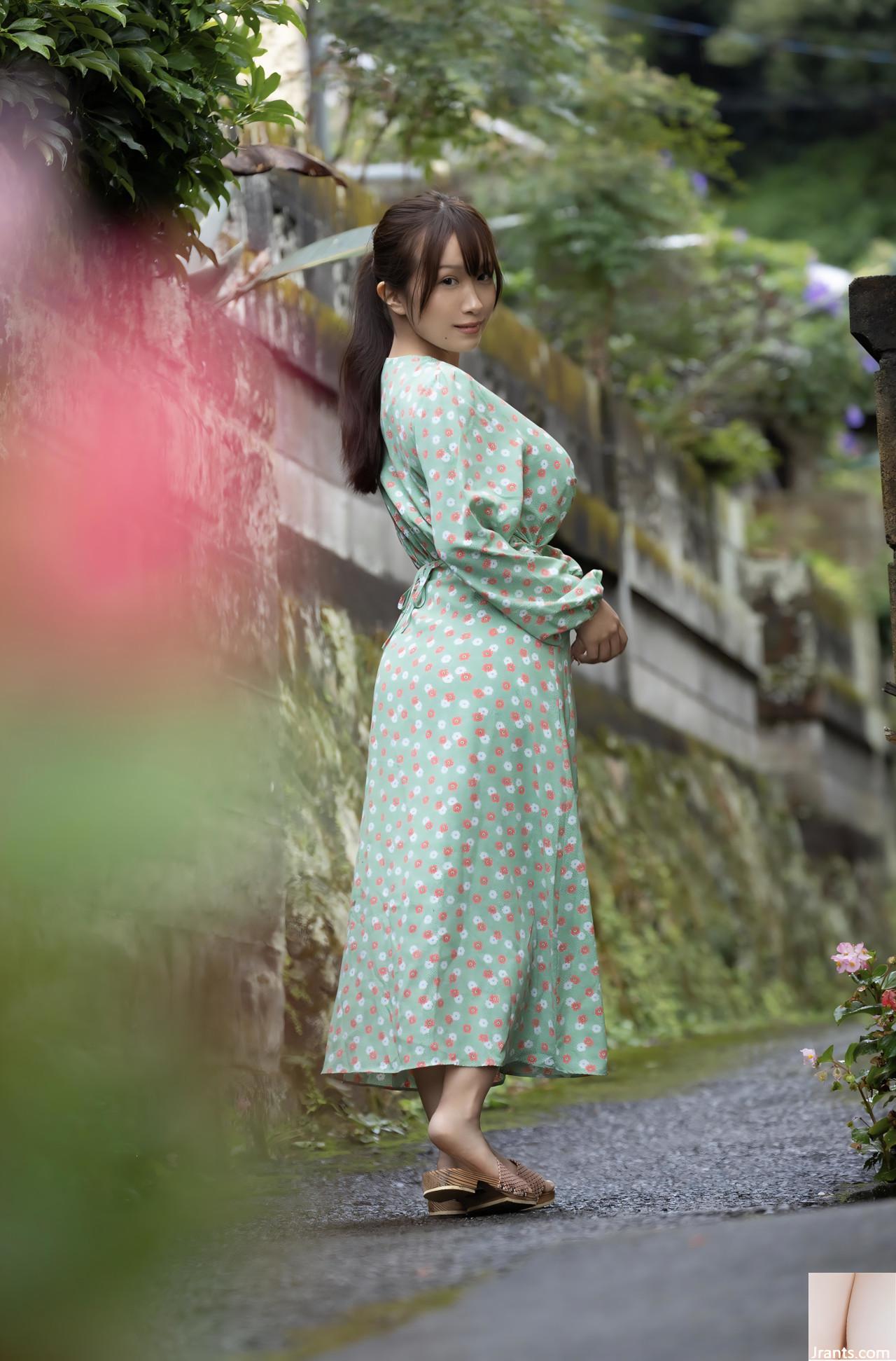 (Shiraishi Mina) Bộ ngực tròn trịa và đầy đặn thật quyến rũ và tỷ lệ táo bạo và gây sốc (26P) - Ảnh 2