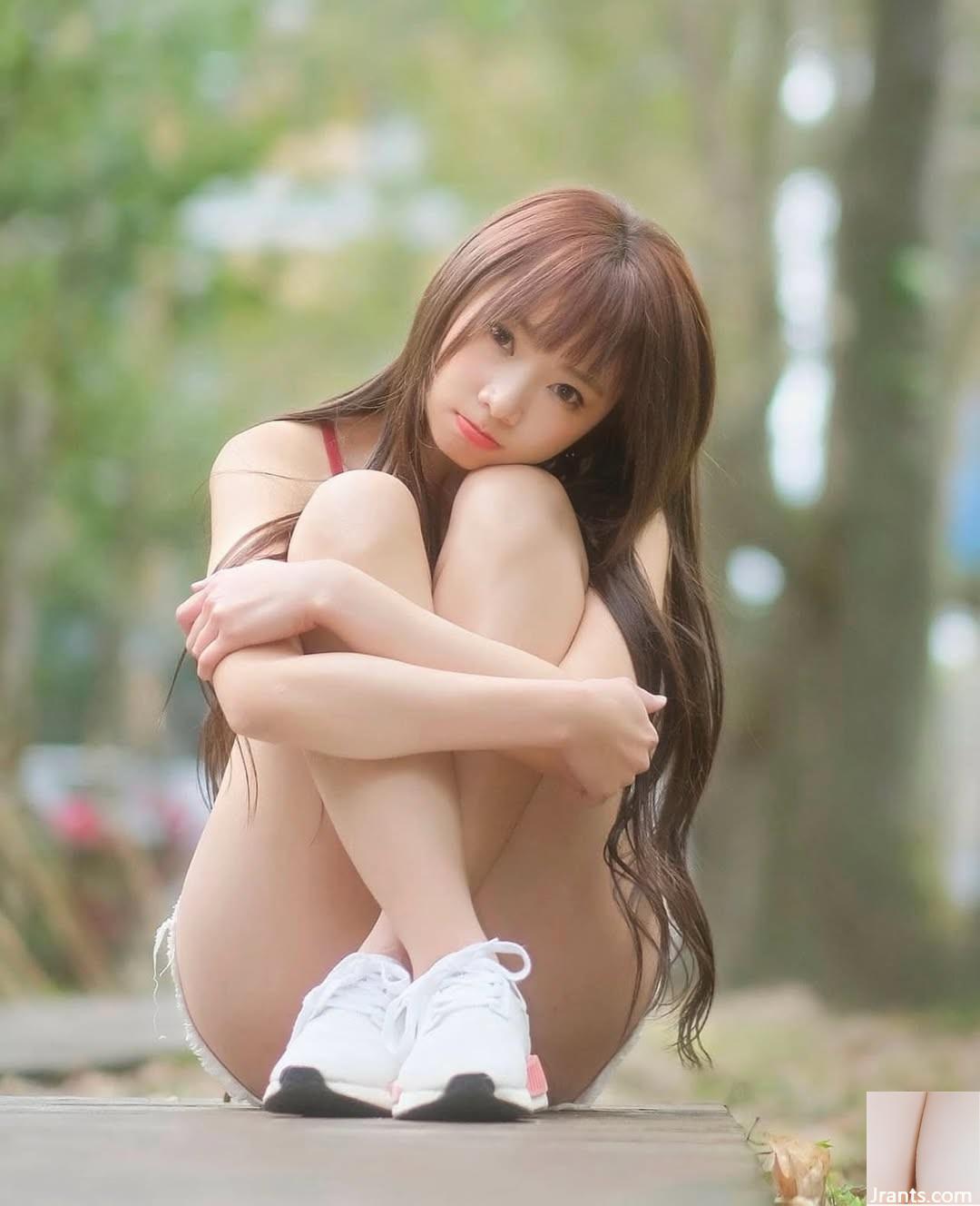 “Bộ ngực đẹp mắt B của cô gái trẻ T Huo Gui khoe rãnh sâu… không thể ngăn được kích thước bộ ngực đáng kinh ngạc (10P) - Ảnh 5