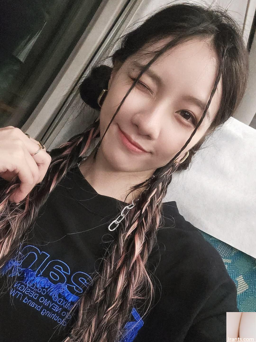 Vẻ đẹp của người dẫn chương trình trực tiếp “A Yuan” quá bắt mắt và quyến rũ (10P) - Ảnh 8