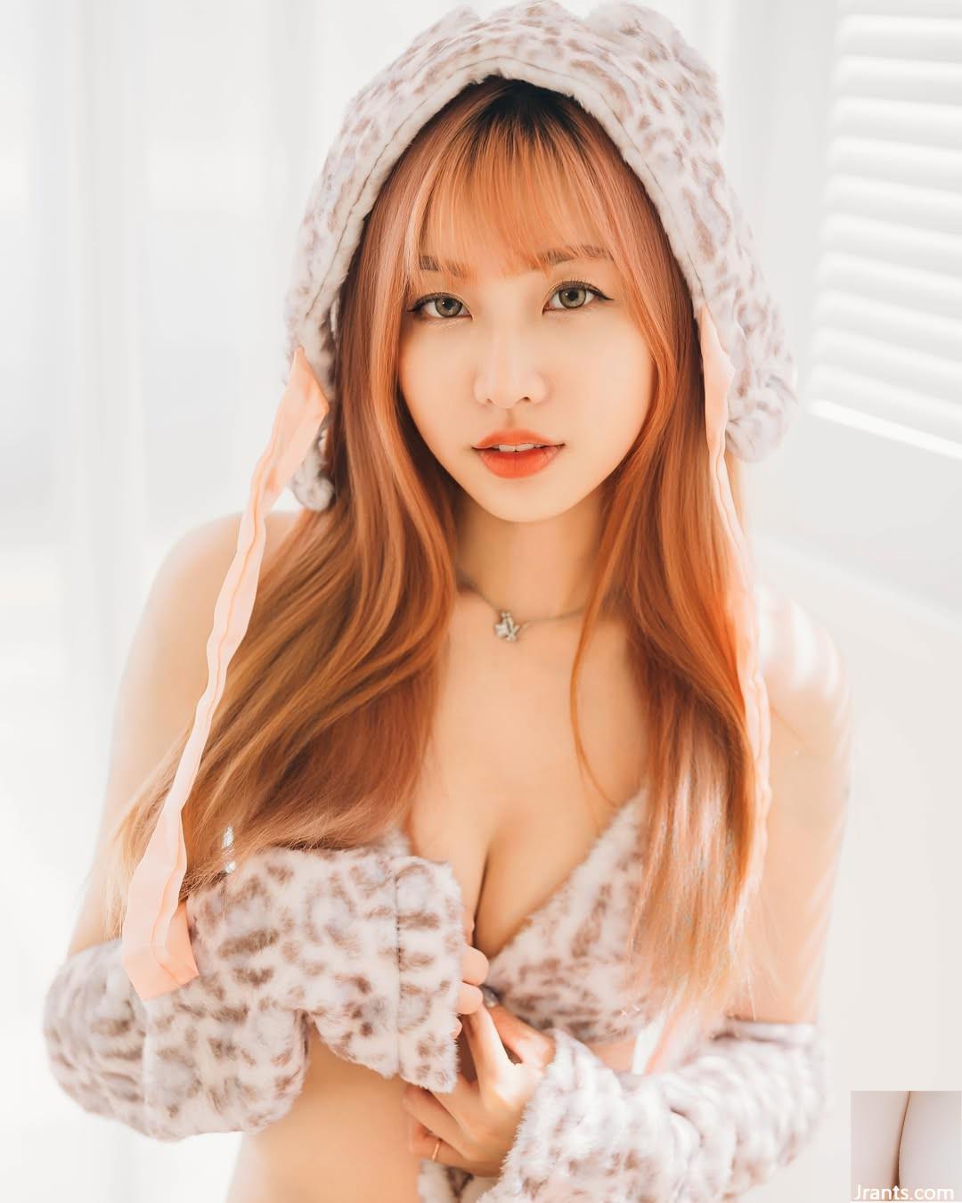 Người mẫu nóng bỏng quyến rũ “Jiujiu” có đôi mắt sâu hút hồn và dáng người không thể cưỡng lại (10P) - Ảnh 5