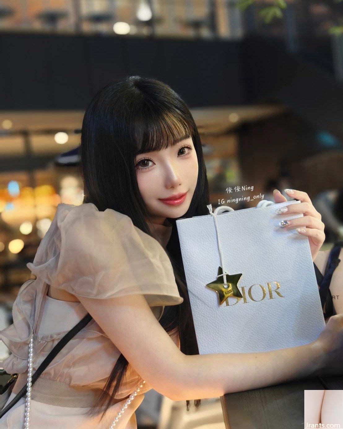 Vẻ gợi cảm khó cưỡng của “佞佞Ning” khiến người ta yêu ngay lập tức (14P) - Ảnh 4