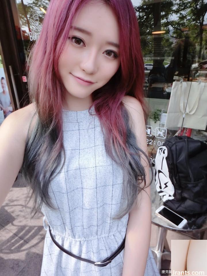 “Đôi chân đẹp của Chúa” ~ Zhang Caitai (Winnie) ~ Đôi chân thon 106 cm quá hôi (61P) - Ảnh 21