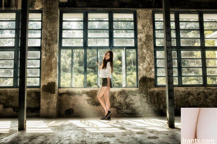 “Đôi chân đẹp của Chúa” ~ Zhang Caitai (Winnie) ~ Đôi chân thon 106 cm quá hôi (61P) - Ảnh 50