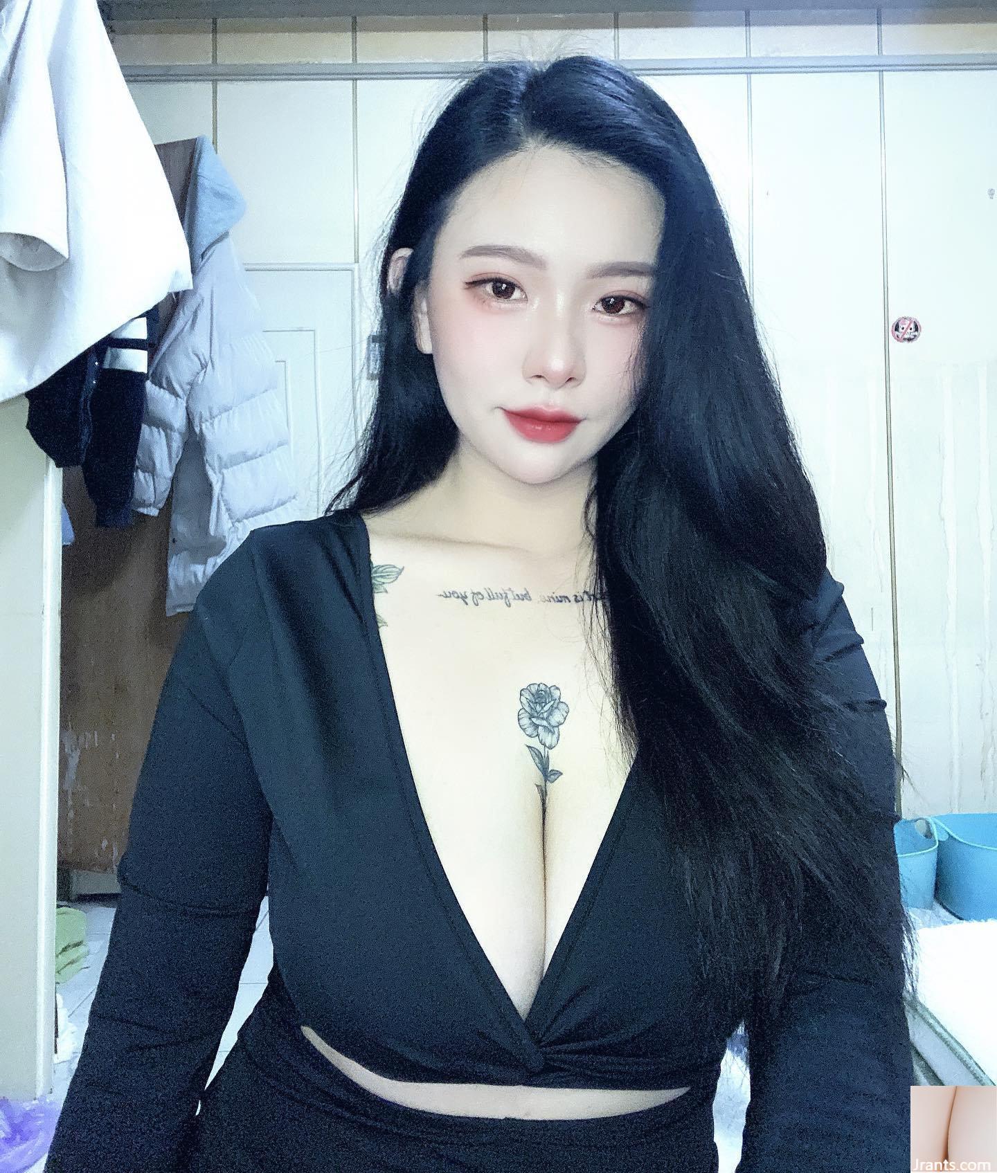 Những đường cong quyến rũ của “Mumu” trắng trẻo và dịu dàng, chỉ cần nhìn vào là không thể giấu được sự phấn khích (18P) - Ảnh 8