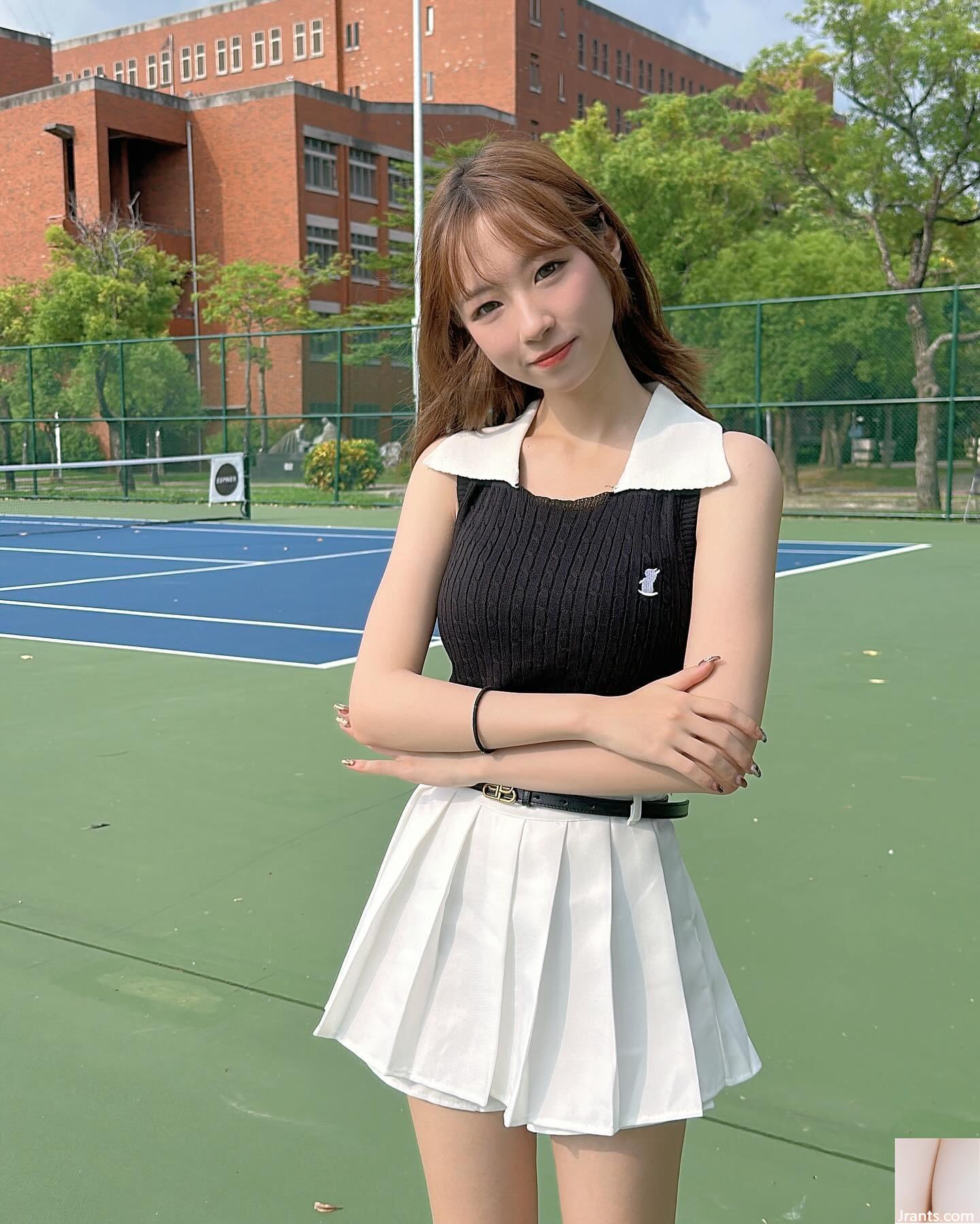 Vòng eo hoàn hảo “Tầng một” làn da siêu trắng và mềm mại, bộ ngực đẹp sẵn sàng lộ diện (13P) - Ảnh 2