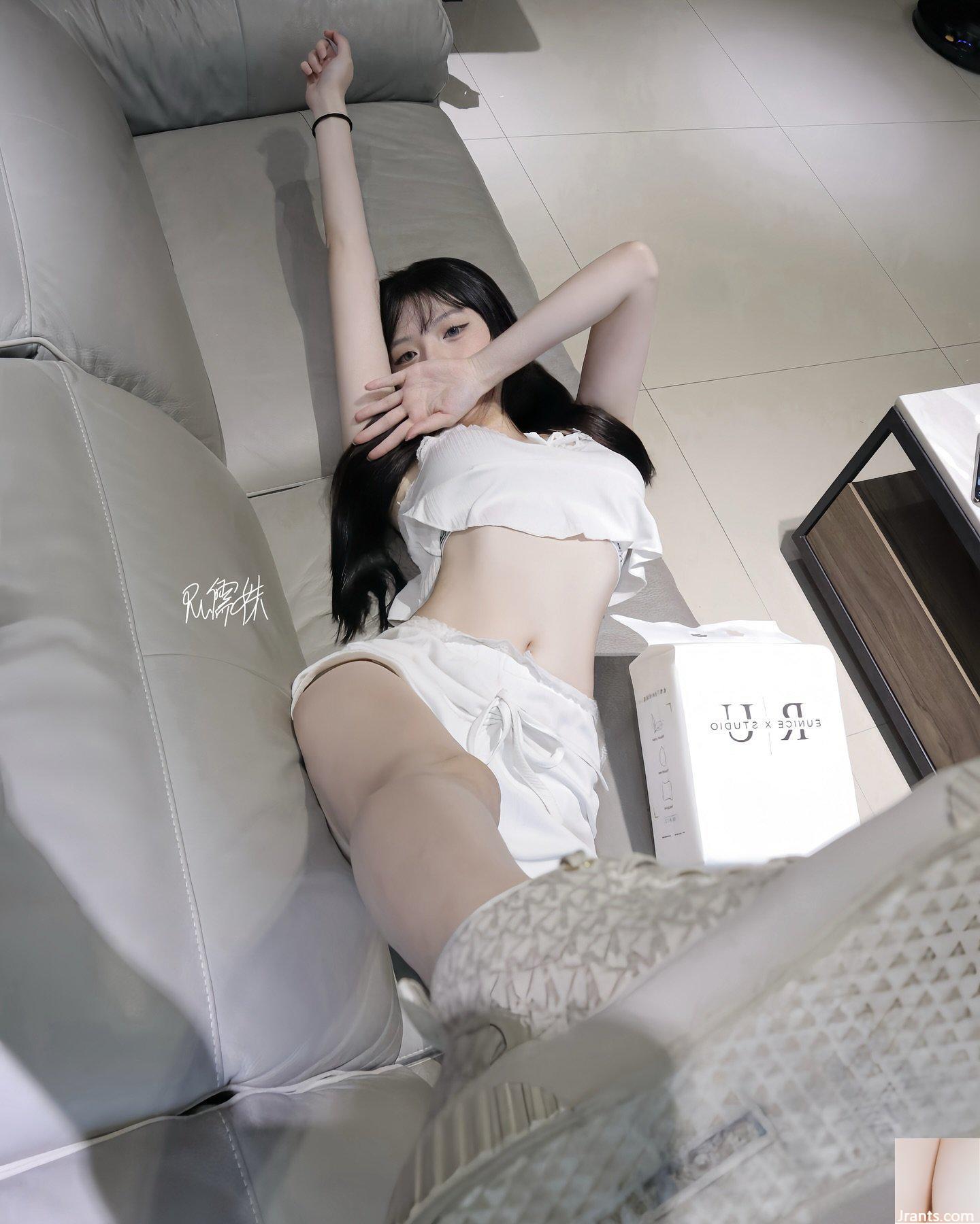 Người đẹp gợi cảm “Ru.Rumei” có đôi tất thiên thần và dáng người săn chắc vô cùng quyến rũ (16P) - Ảnh 13