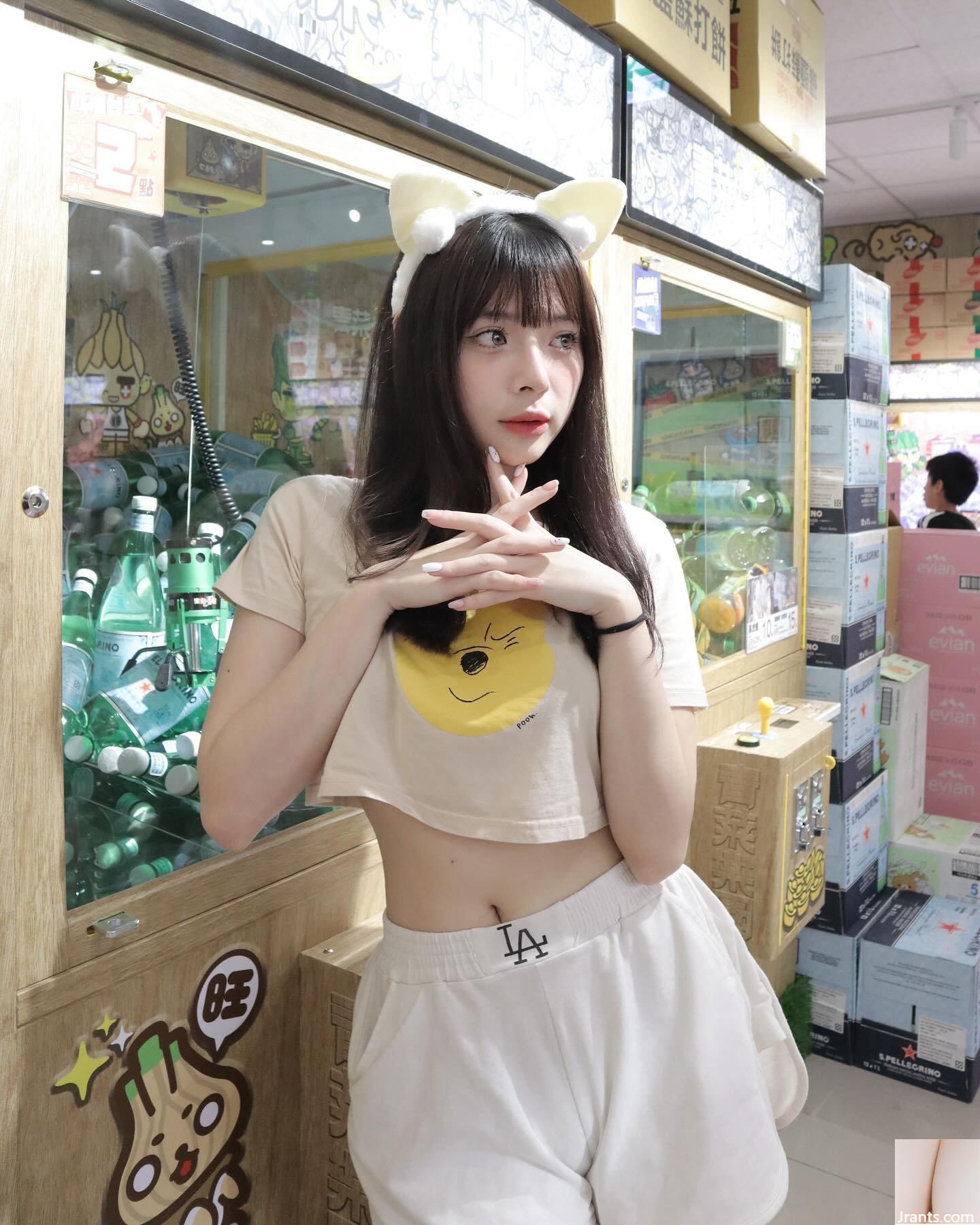 Người đẹp gợi cảm “Ru.Rumei” có đôi tất thiên thần và dáng người săn chắc vô cùng quyến rũ (16P) - Ảnh 4