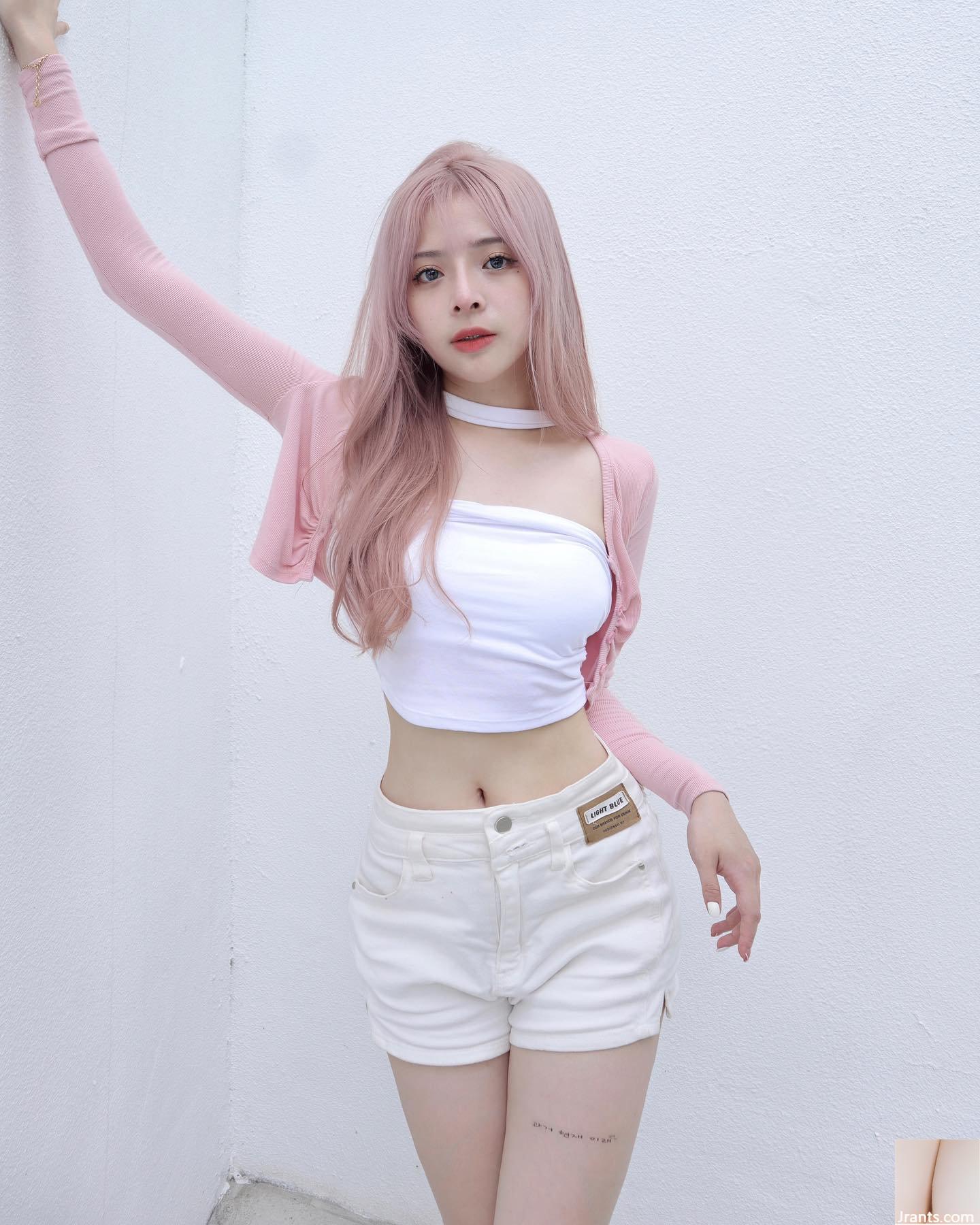 Người đẹp gợi cảm “Ru.Rumei” có đôi tất thiên thần và dáng người săn chắc vô cùng quyến rũ (16P) - Ảnh 7