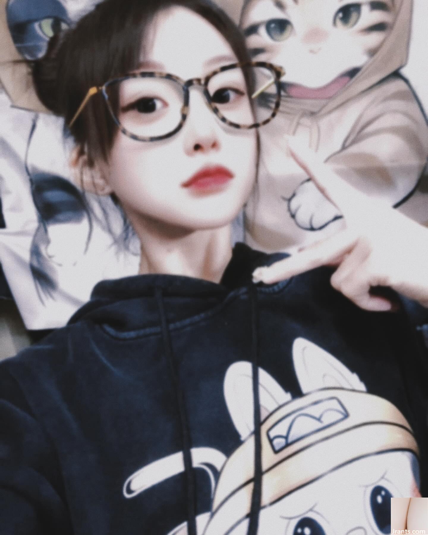 “Tiểu Mật” quyến rũ vô cùng, hot girl đỉnh nhất với đường cong quyến rũ và đầy cám dỗ (16P) - Ảnh 10