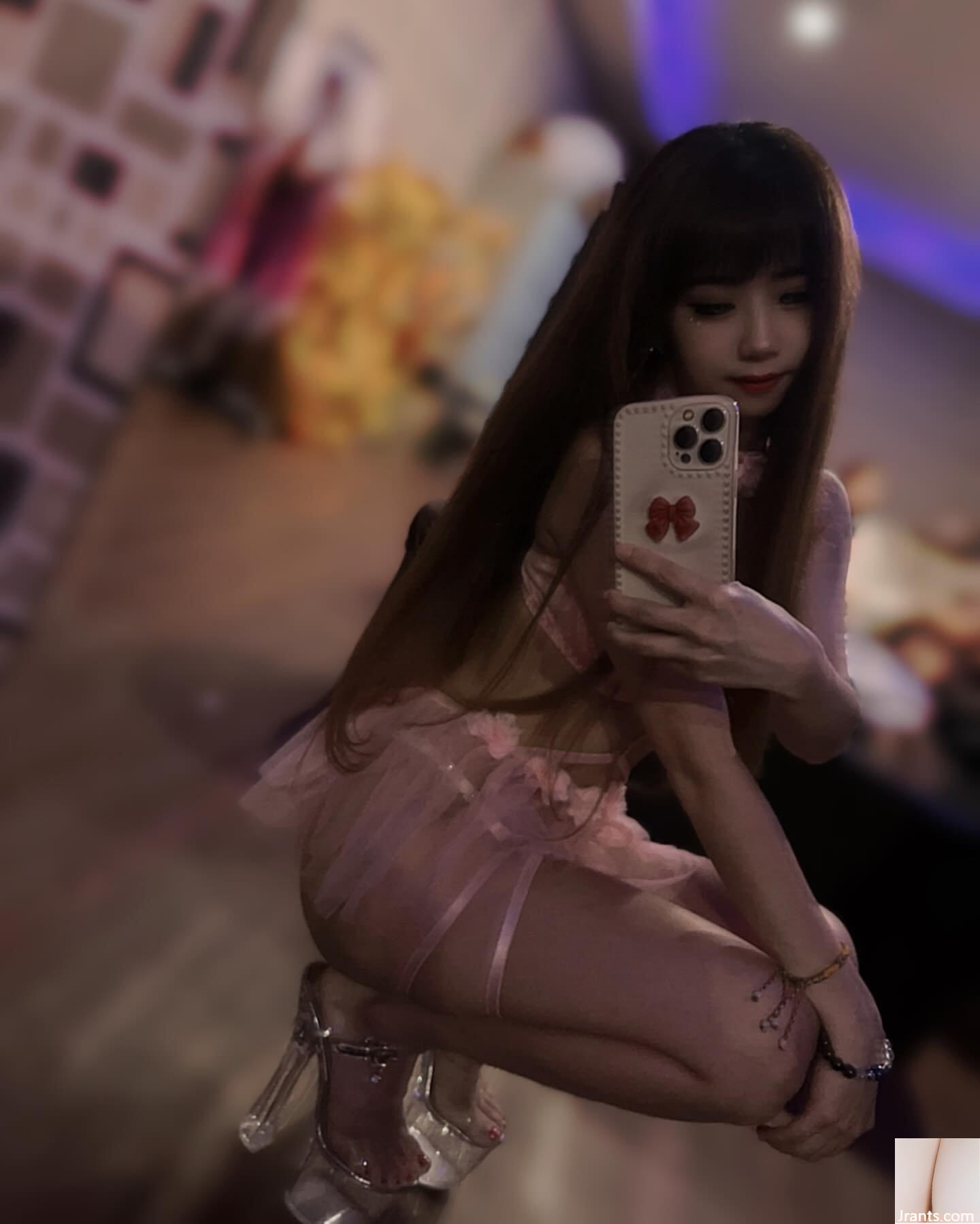 “Tang Niqi” xinh đẹp xuất sắc với hình ảnh bắt mắt. Người hâm mộ khen cô quá xinh đẹp (13P) - Ảnh 9