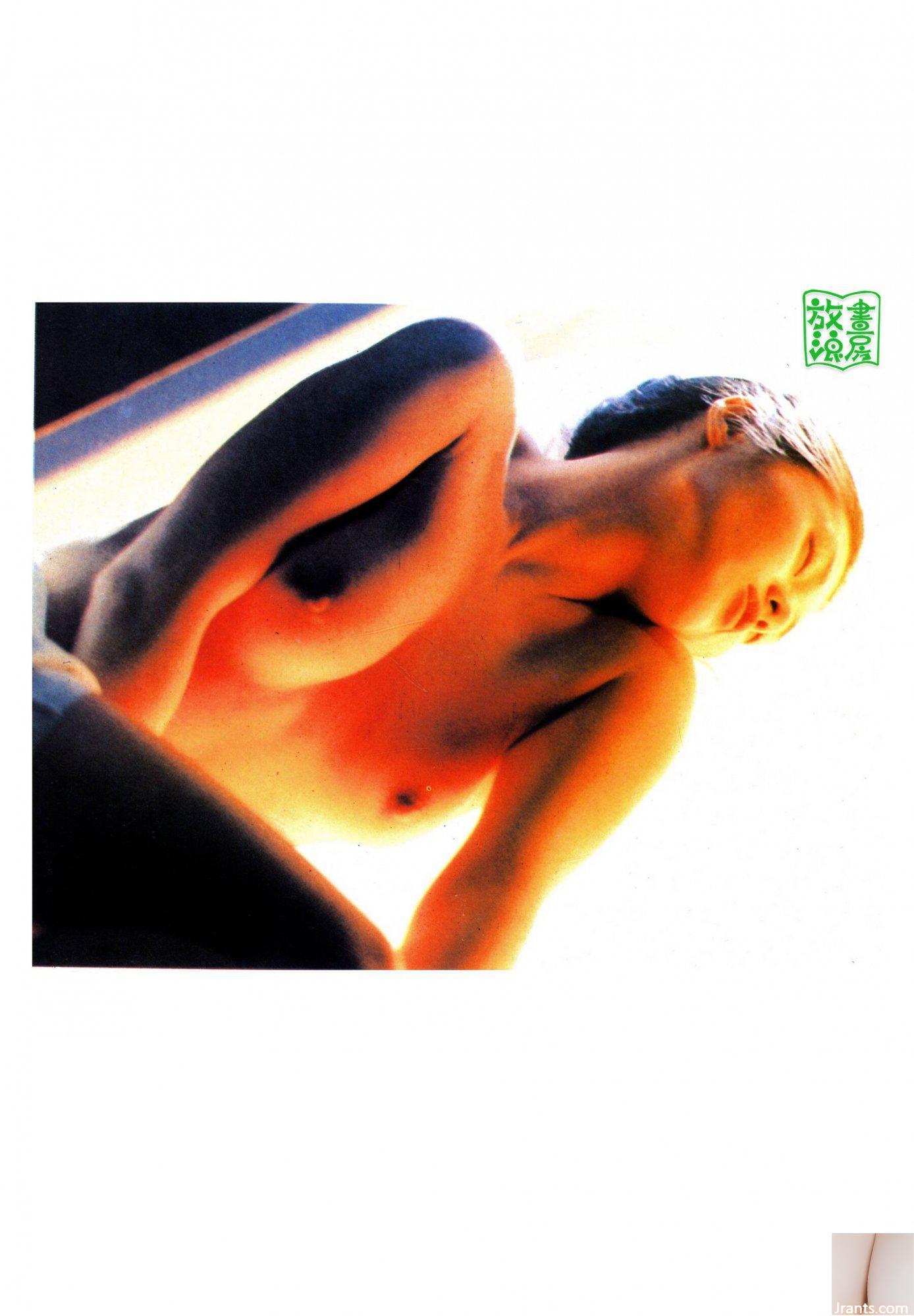 Thư Kỳ (Ảnh) “OVER SEXY” (1999) (103P) - Ảnh 11