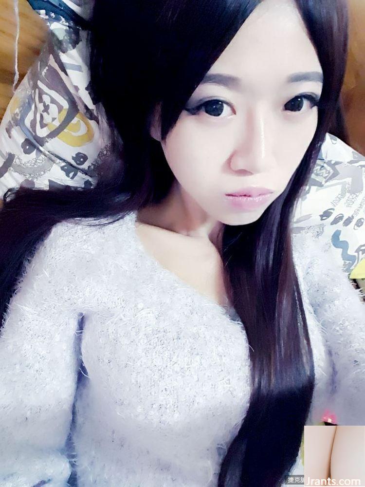 Ảnh selfie ngực khủng của cô nàng G-cup internet Gu Jia Tsz rất lớn (27P) - Ảnh 19