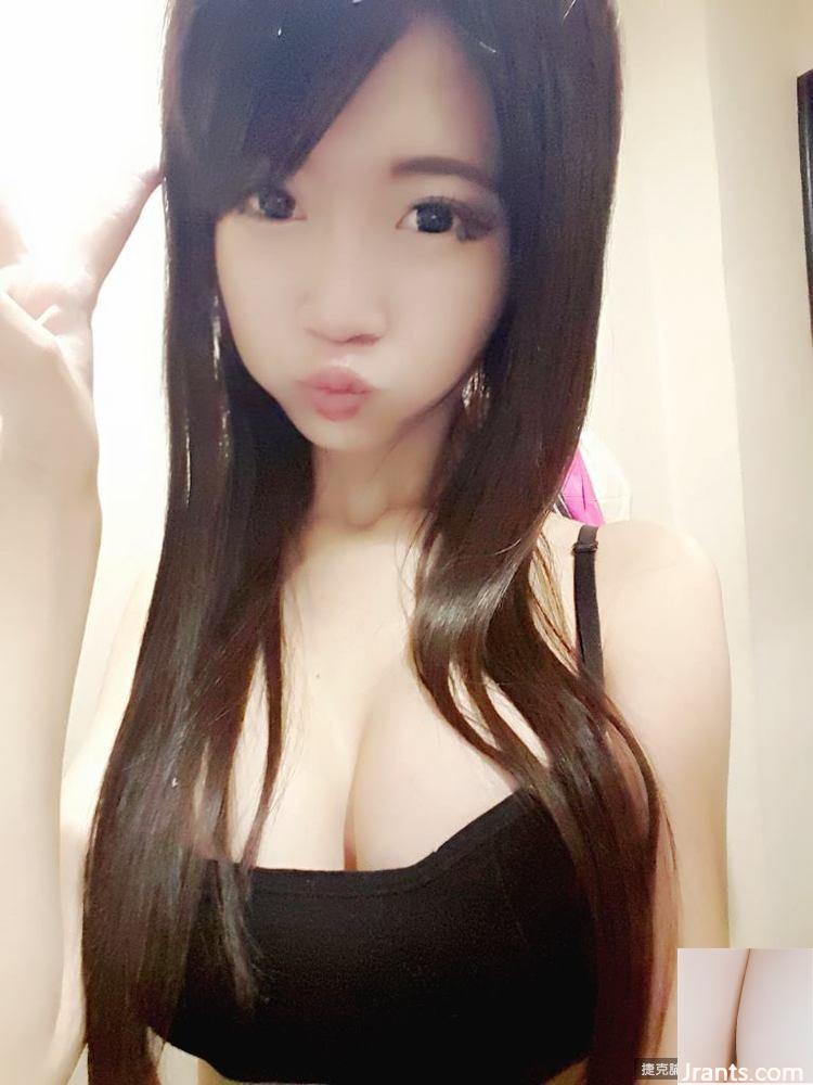 Ảnh selfie ngực khủng của cô nàng G-cup internet Gu Jia Tsz rất lớn (27P) - Ảnh 4
