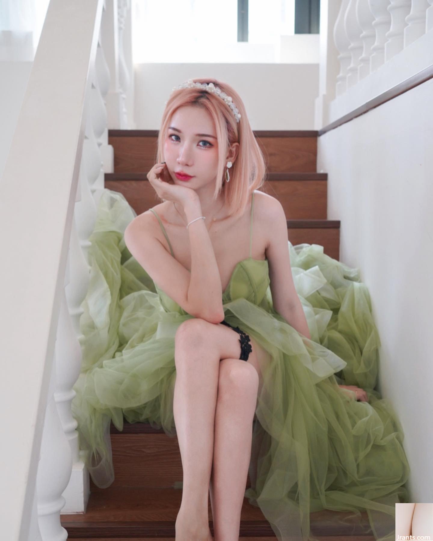 Nhân vật quỷ dị “peiyu0515” và bộ ngực đẹp khiến khán giả mất kiểm soát và cả mạng náo loạn (21P) - Ảnh 11