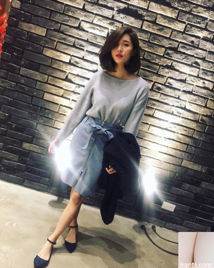 ~Zhou Shanshan~ Từ từ cởi áo khoác để lộ chiếc váy hồng và tấm lưng gợi cảm bắt mắt như bộ ngực xinh đẹp của cô ấy (41P) - Ảnh 41