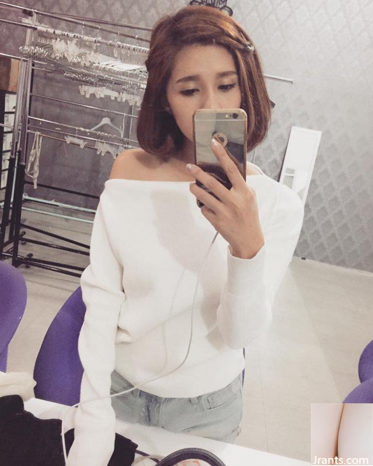 ~Zhou Shanshan~ Từ từ cởi áo khoác để lộ chiếc váy hồng và tấm lưng gợi cảm bắt mắt như bộ ngực xinh đẹp của cô ấy (41P) - Ảnh 5