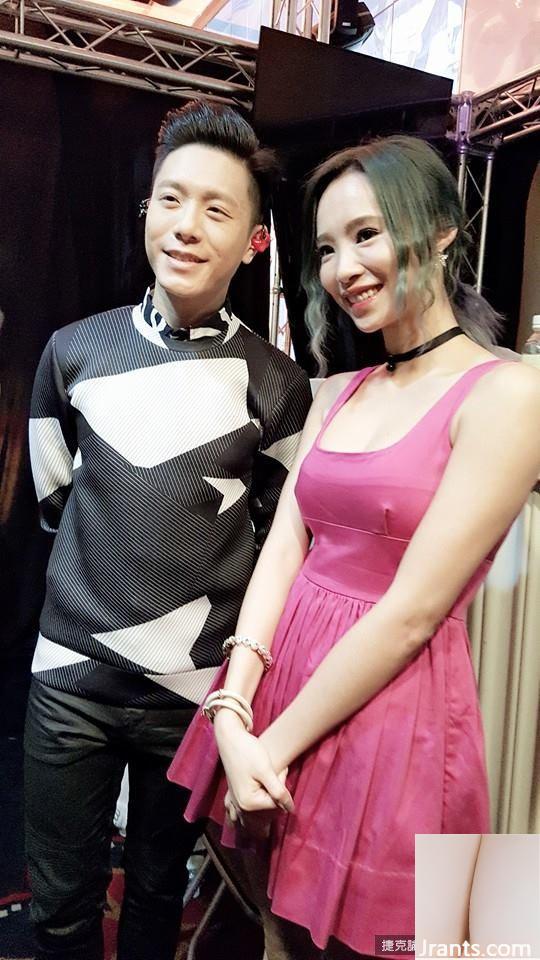 Selfie ngực khủng lạnh lùng hiện tại với nụ cười ngọt ngào ~ Yin Yin ~ có “phình hồng” và ngại ngùng quá (18P) - Ảnh 9