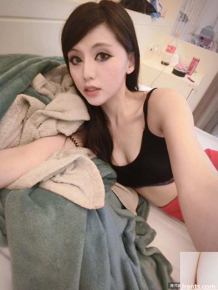 Cô gái có làn da trắng, dáng mảnh mai và đôi chân dài ~ Zhang Rongrong ~ bờ vai thon và bộ ngực thon, thật gợi cảm (61P) - Ảnh 8