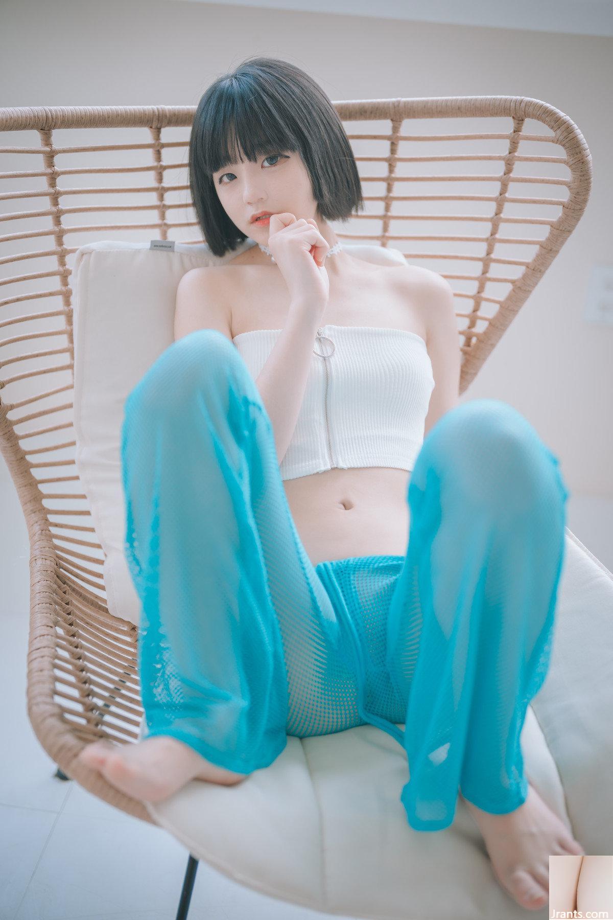 (Jeong Jenny) Thân hình gợi cảm không chê vào đâu được từ trên xuống dưới (40P) - Ảnh 27