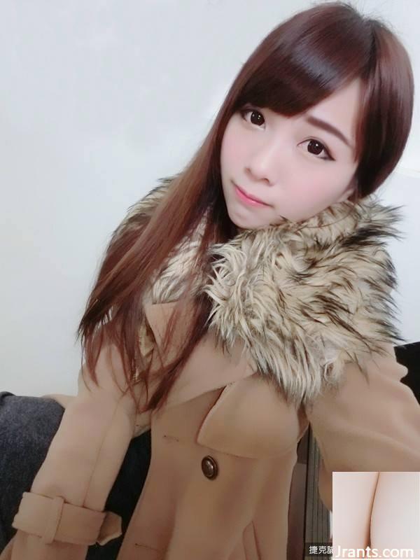 Qiu Leilei ~ Bức ảnh gợi cảm hiếm hoi khoe bộ ngực nhỏ trên giường (23P) - Ảnh 20