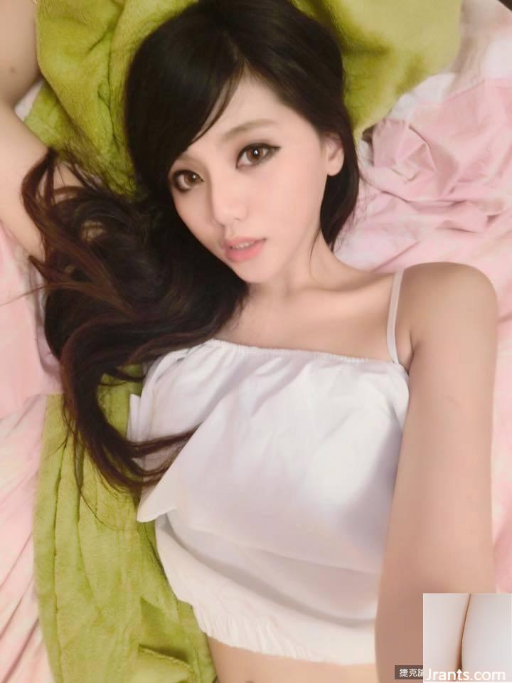 ~Zhang Rongrong~Vai thon, ngực nhỏ, thật gợi cảm (61P) - Ảnh 10