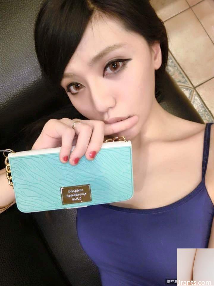 ~Zhang Rongrong~Vai thon, ngực nhỏ, thật gợi cảm (61P) - Ảnh 40