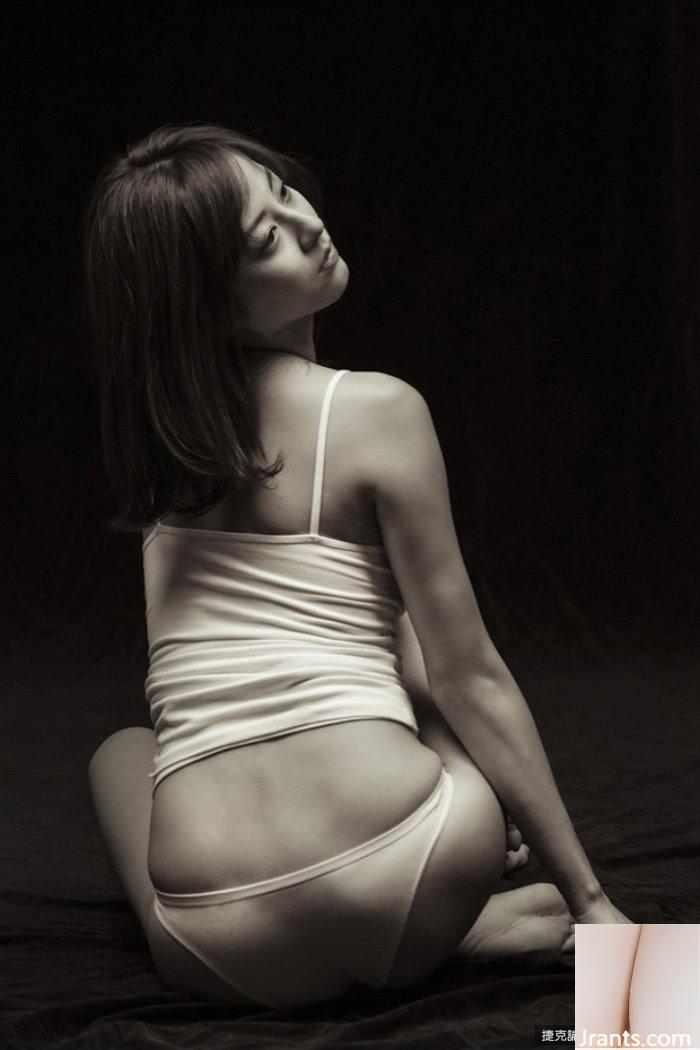 Ống đồng đẹp × Yumi Sugimoto Chị gái xinh đẹp gợi cảm (31P) - Ảnh 24