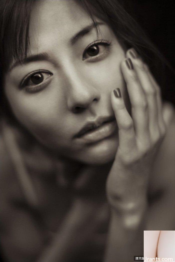 Ống đồng đẹp × Yumi Sugimoto Chị gái xinh đẹp gợi cảm (31P) - Ảnh 4