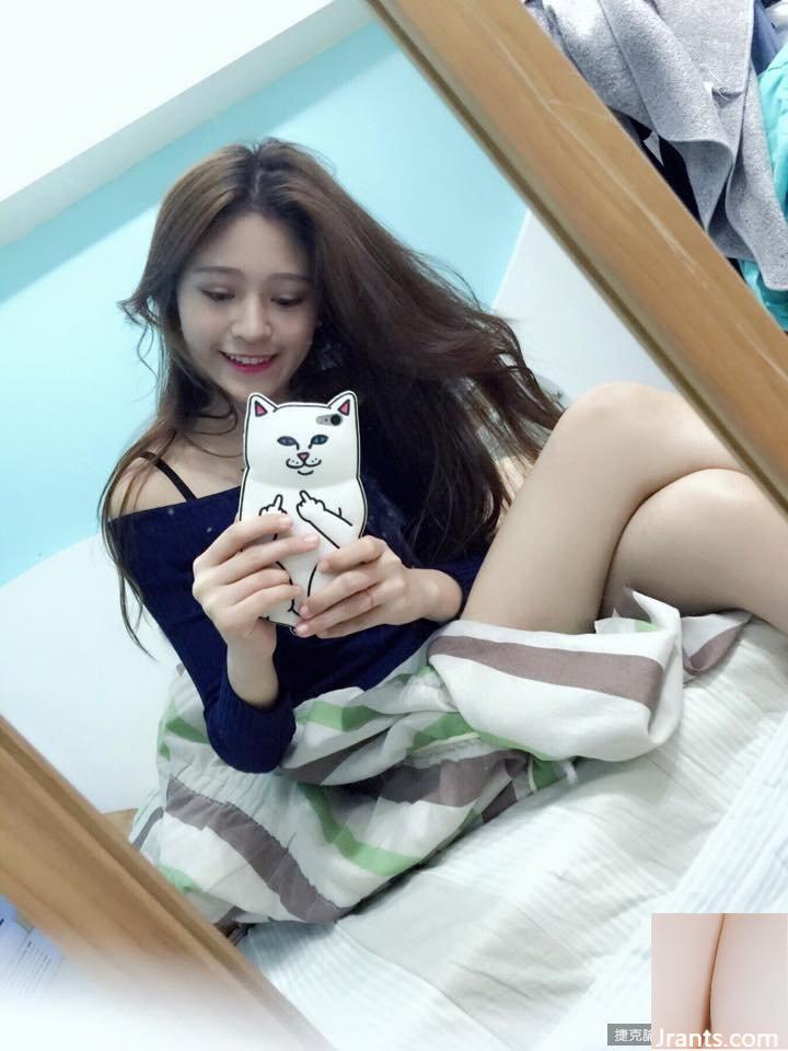 Cô gái ngọt ngào 32D đến từ Khoa Điều dưỡng của Đại học Khoa học và Công nghệ Quốc gia Đài Loan ~ Xie Yuxin ~ khoe vóc dáng chuẩn trong bộ nội y gợi cảm (63P) - Ảnh 50