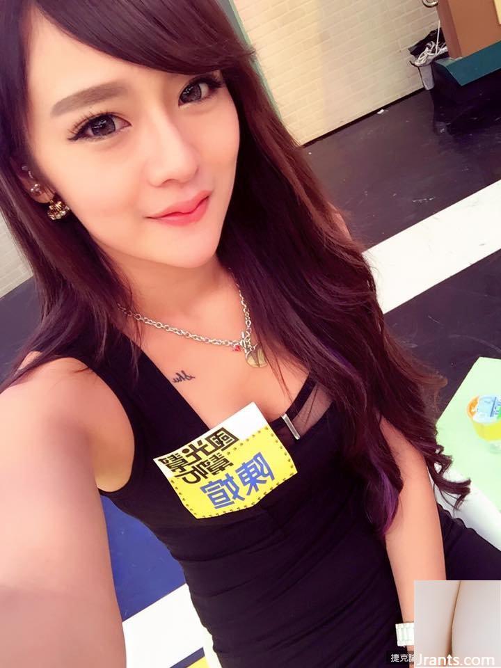 ~Chen Wei (Paipai Benben) ~ Chiếc váy bó sát màu đen có bộ ngực khủng và vòng eo thon, siêu quyến rũ!! - Ảnh 19