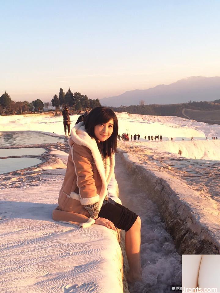 Người dẫn tin tức D-cup nhỏ Suitang ~ Huang Ruowei ~ chơi piano gợi cảm (41P) - Ảnh 36